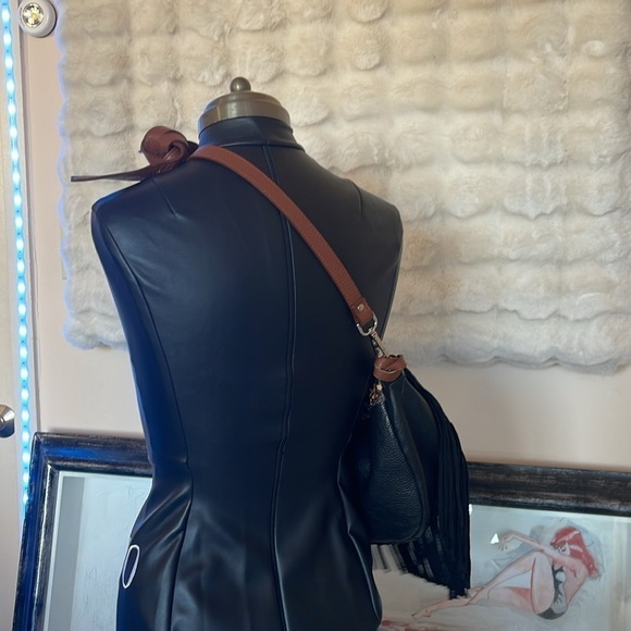 Claudia Firenze genuine leather bag with painted floral design with 1 strap - Picture 5 of 8